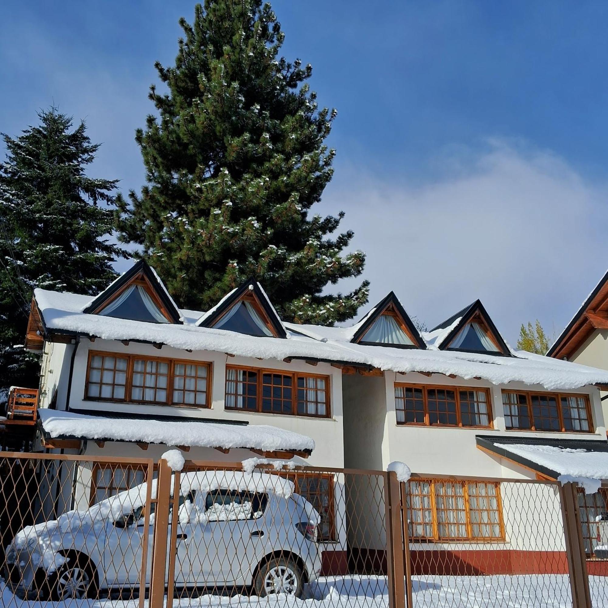 La Ponderosa Apart Hotel San Carlos de Bariloche Exterior foto